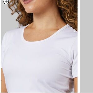 32 degrees underscrub tee